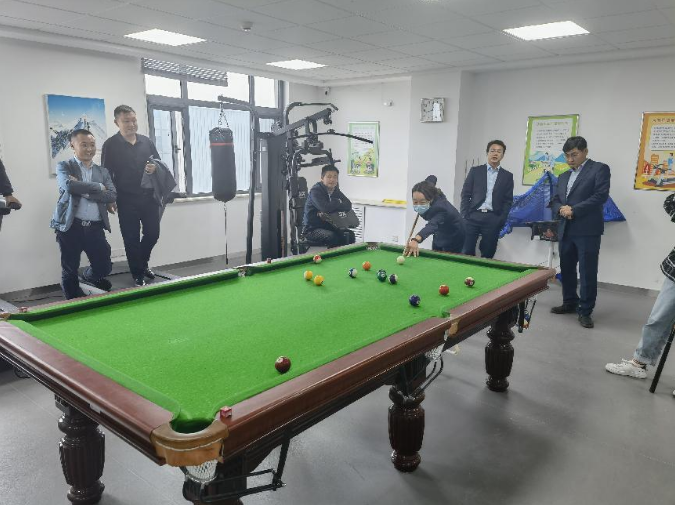E8体育（中国）体育官方网站
团委举办“庆五一、迎五四”球类联谊比赛(图2)