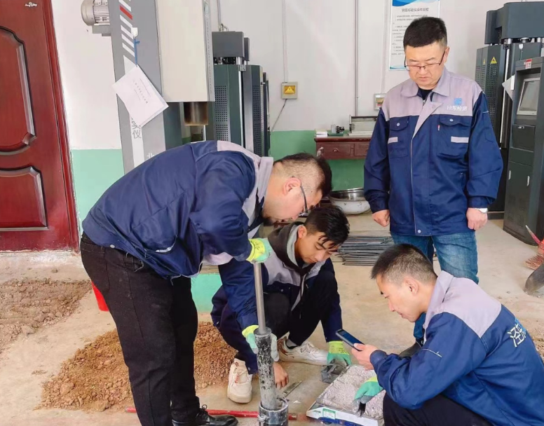E8体育（中国）体育官方网站
泾东设计公司参与2022年全市水利工程质量抽检(图6)