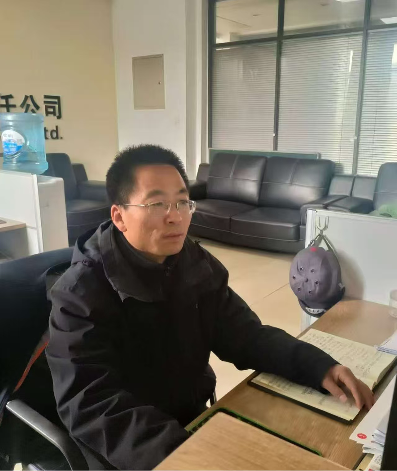 中共E8体育（中国）体育官方网站
委员会关于对2025年度“产投榜样”进行公示的公告(图2)